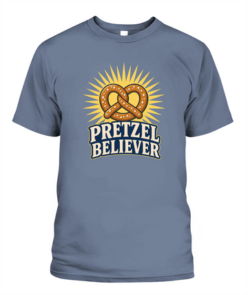 Pretzel Believer — T-Shirt in Blue Jean