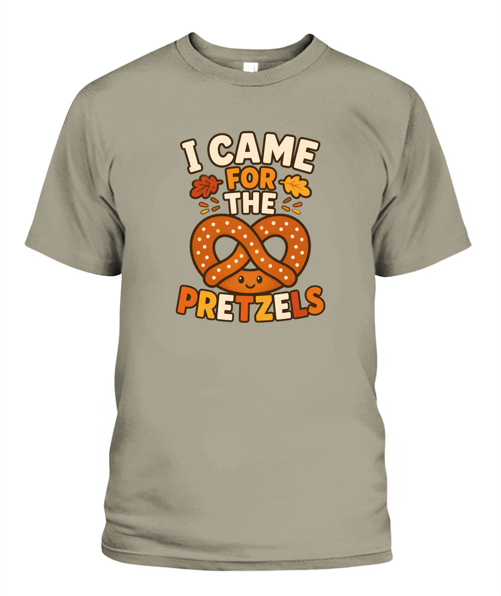 I Came For The Pretzels — T-Shirt in Sandstone
